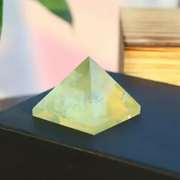 Gamtos perlas, Topazas gydymo piramidės kvarco Kristalo Reiki energijos bokštas