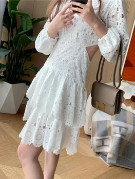 EOS2023 Vasarą Moterys Balti Nėriniai Pakopų, Cut-out Mini Suknelė prancūzijos Poros Prekės ženklo Suknelė